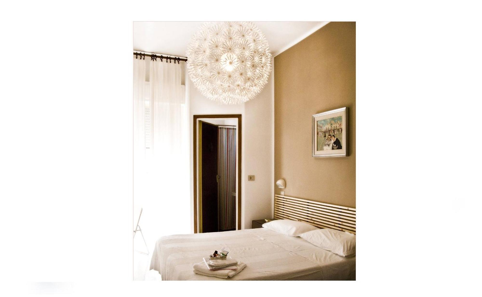 Hotel Ariston Cesenatico Exterior photo